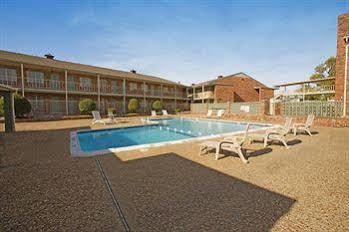 Americas Best Value Inn And Suites North Farmers Branch Luaran gambar